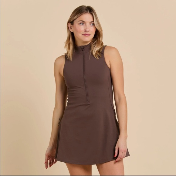 Recess Merrit Dress - Picture 3 of 8